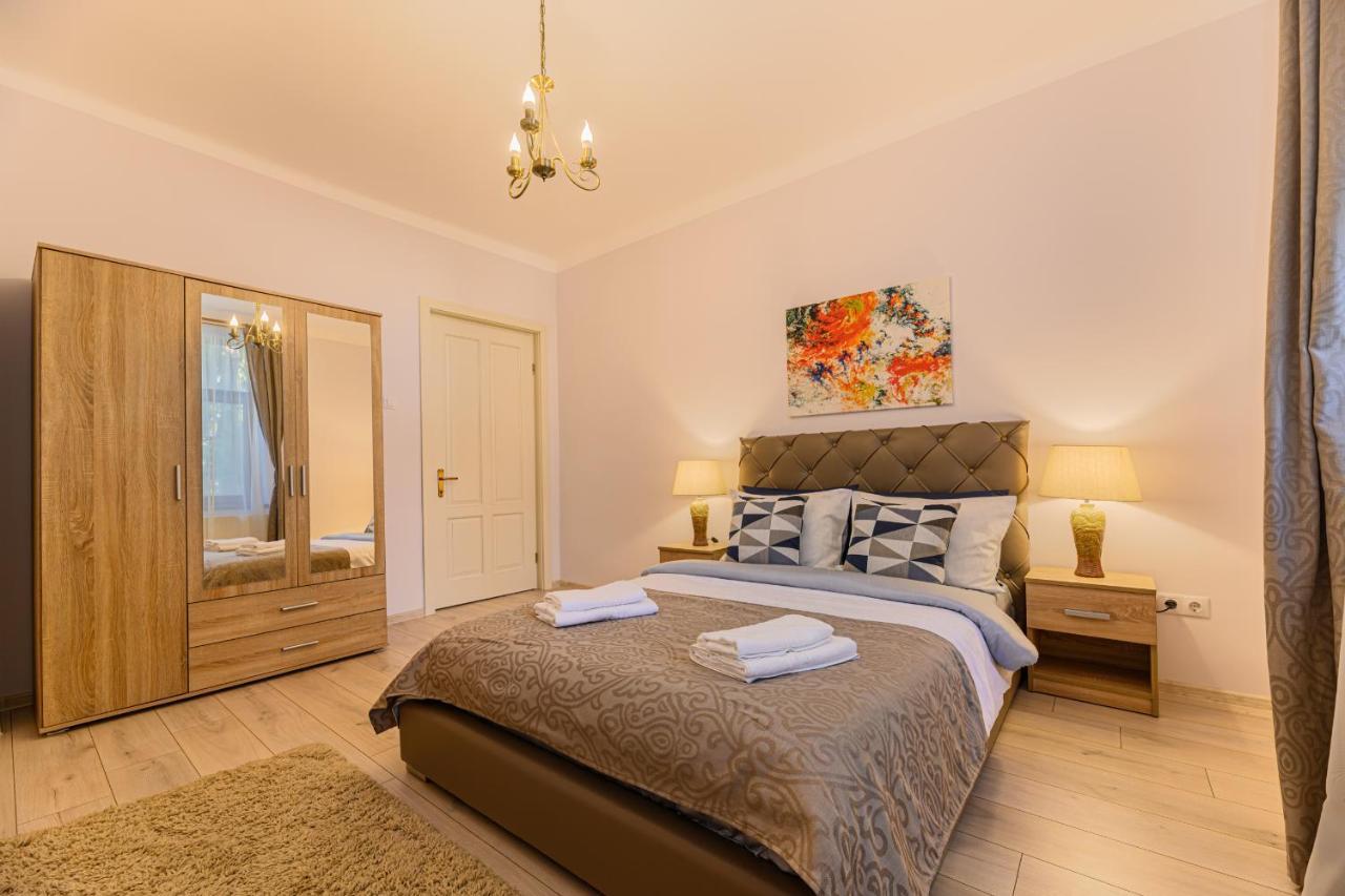 Chic&View Brasov Apartment Exteriör bild